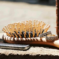 Outlet Borstiq Farm - Brosse à crins ronde Beige