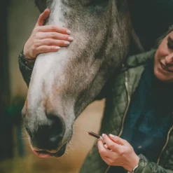 Cura Naturale - Complément alimentaire pour chevaux confort hormonal Outlet
