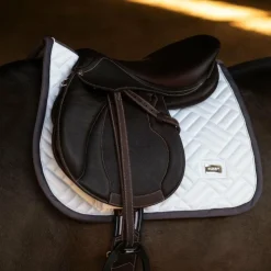 Equestrian Stockholm - Tapis de selle Modern White Dark Violet Blanc Sale