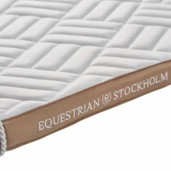Equestrian Stockholm - Tapis de dressage Mordern White / sand Blanc Discount