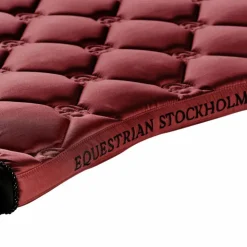 Discount Equestrian Stockholm - Tapis de dressage Soft Rouge