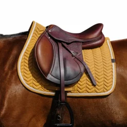 Equithème - Tapis de selle Softypop moutarde Jaune New