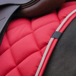 Online Equithème - Tapis de selle Classic Rouge