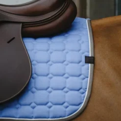 Outlet Equithème - Tapis de selle Orion ciel Bleu