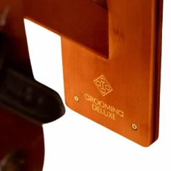 Grooming Deluxe - Porte-selle Pro en bois Marron