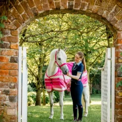 New Horseware - Couverture polaire Newmarket Pony witney pink Rose