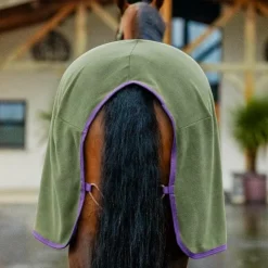 Horseware - Couure polaire Amigo Fleece Cooler bramble/ winterberry et taupe Vert Outlet