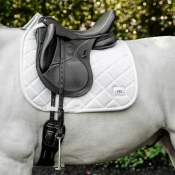 New Horseware - Tapis de dressage Alessandro Albanese Performance Blanc