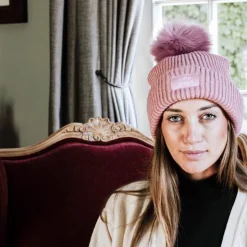 Kentucky Horsewear - Bonnet pompom vieux rose