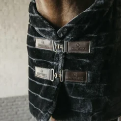 Clearance Kentucky Horsewear - Couverture de box en fausse fourrure e 400g Gris