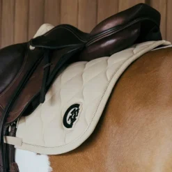 Sale Kentucky Horsewear - Tapis de selle Wave jumping 3D logo Beige