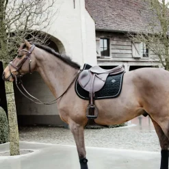Kentucky Horsewear - Tapis de dressage Basic Velvet noir Outlet