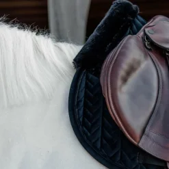 New Kentucky Horsewear - Tapis de selle Skin Friendly Velvet Noir