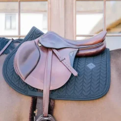 Kentucky Horsewear - Tapis de selle Metal Chain Noir Best