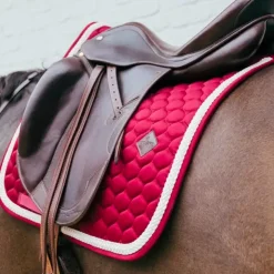 Hot Kentucky Horsewear - Tapis de dressage Plaited Cord Bordeaux