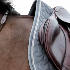 Kentucky Horsewear - Tapis de selle Basic Velvet jumping Gris Hot