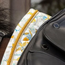 Kentucky Horsewear - Tapis de dressage Velvet Printing spring leaves whispers marron/ blanc Beige