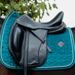 Outlet Kentucky Horsewear - Tapis de dressage Velvet Emeraude Bleu