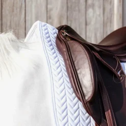 Kentucky Horsewear - Tapis de dressage fishbone avec numéros Blanc New