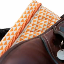 Kentucky Horsewear - Tapis de selle Velvet Printing flags Orange Clearance