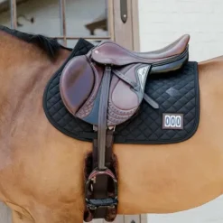 Kentucky Horsewear - Tapis de selle Diamond Competition 2 numéros Noir Clearance