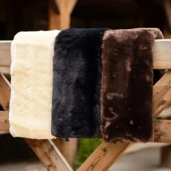 Clearance LeMieux - Fourreau de sangle de dressage Simuwool Slip On Noir