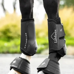LeMieux - Guêtres fermées de dressage Motionflex Noir Discount