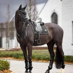 LeMieux - Tapis de dressage Puissance Suede Square Noir Sale