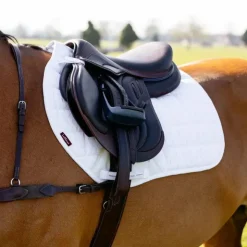 Sale LeMieux - Tapis de selle 3D Mesh Self-Cool Square Blanc