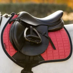 Outlet LeMieux - Tapis de selle Square en suédine cranberry Rose