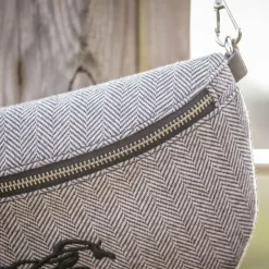 Pénélope - Sac banane Chevron Noir Outlet